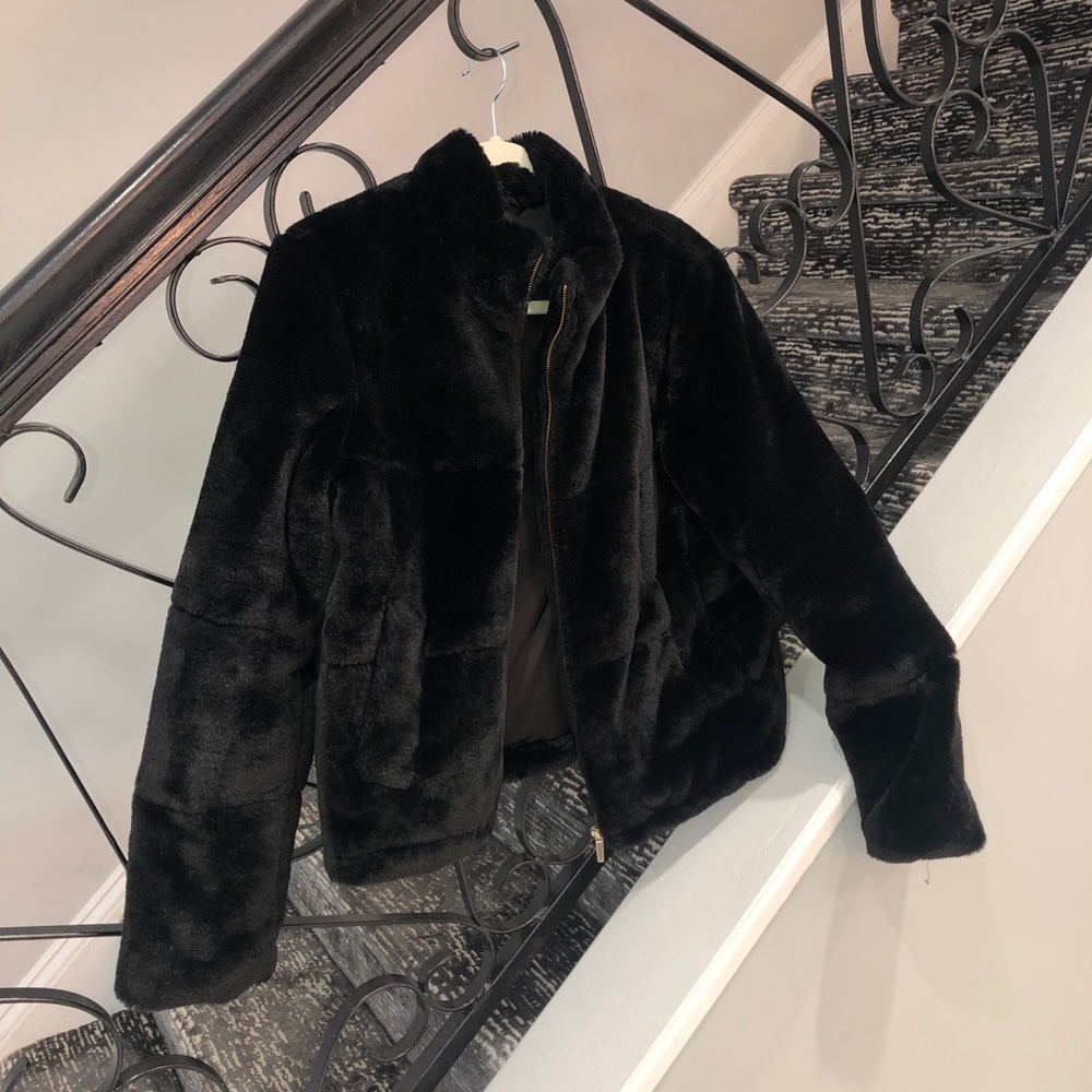 Faux fur black puffer!